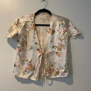 Satin Cropped Tie shirt